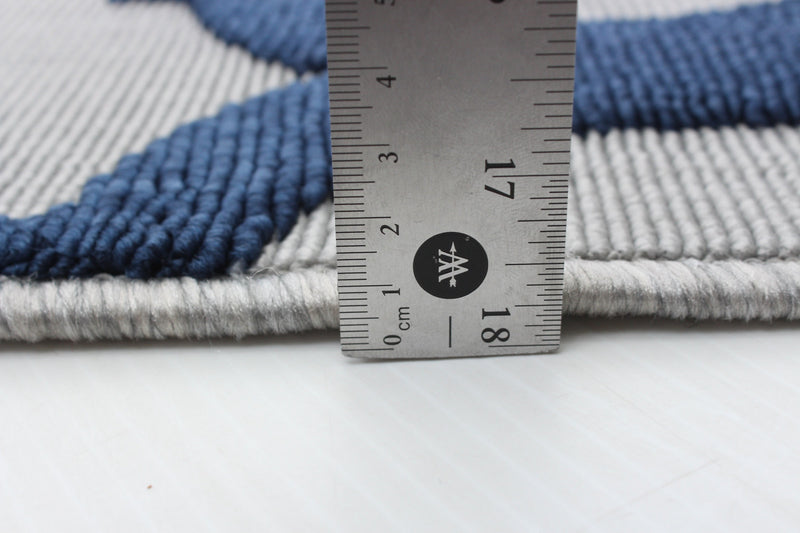 Sophie Grey-Navy Area Rug - 2'8\" x 4'11\"