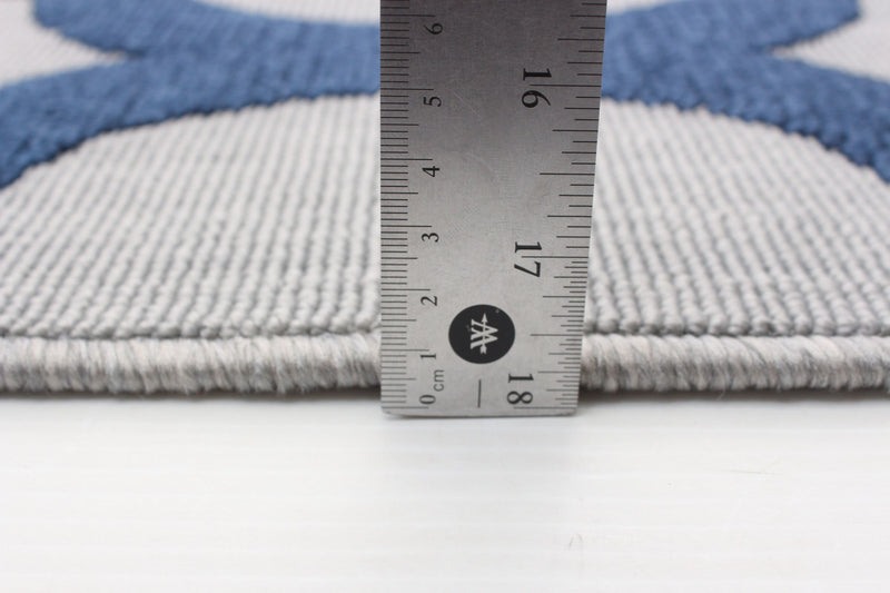 Sophie Grey-Navy Area Rug - 6'7\" x 9'6\"
