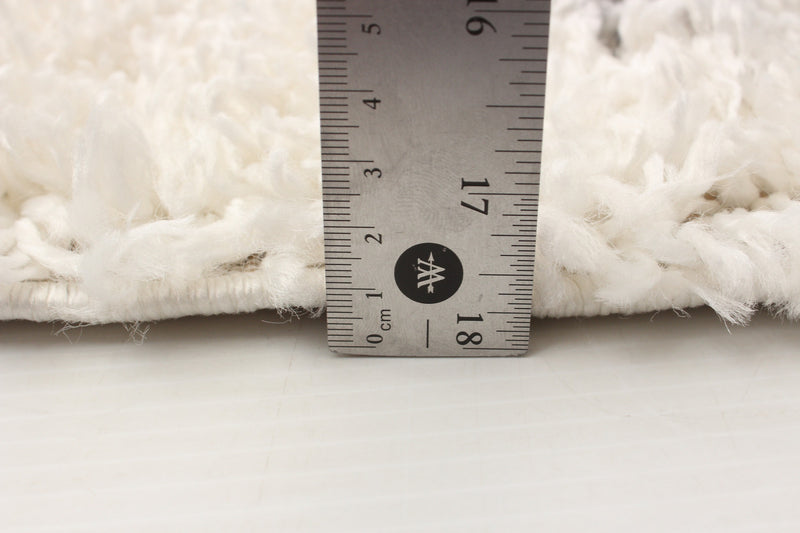 Helma Liv Cream Shag 5'3\" X 7'3\" Area Rug