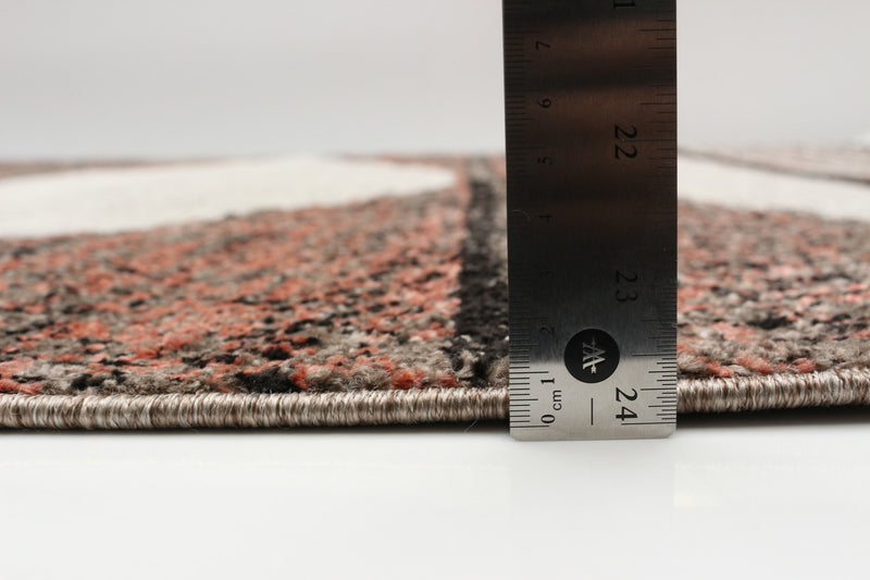 Vera Losange Ivory Area Rug - 7'10\" x 10'5\"