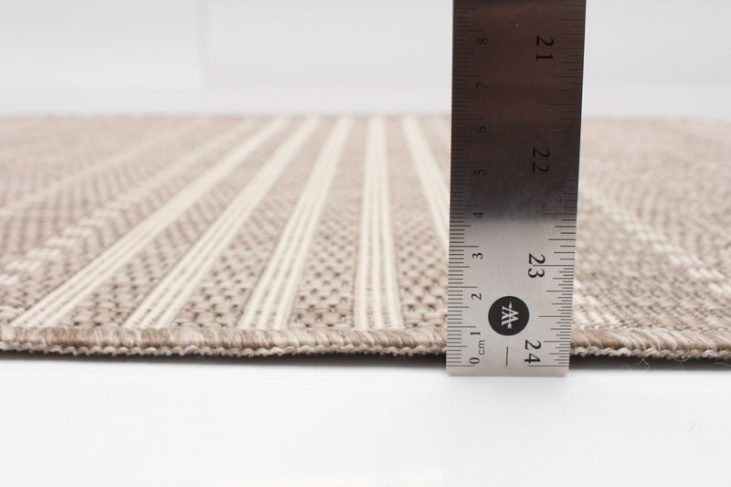 Wileen Taupe Area Rug - 2'2\" X 3'11\" 