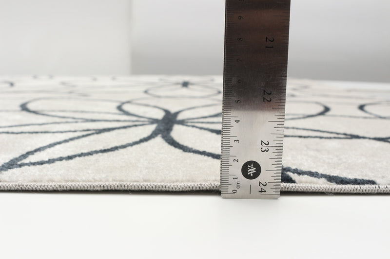 Terali Ivory Machine Washable Area Rug - 5'0\" x 7'0\"