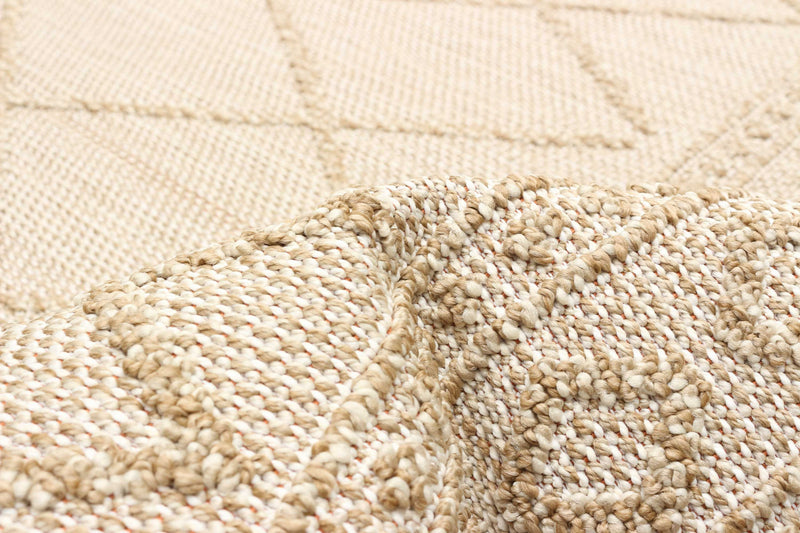 Balbina Taupe Area Rug - 5'0\" x 7'0\"