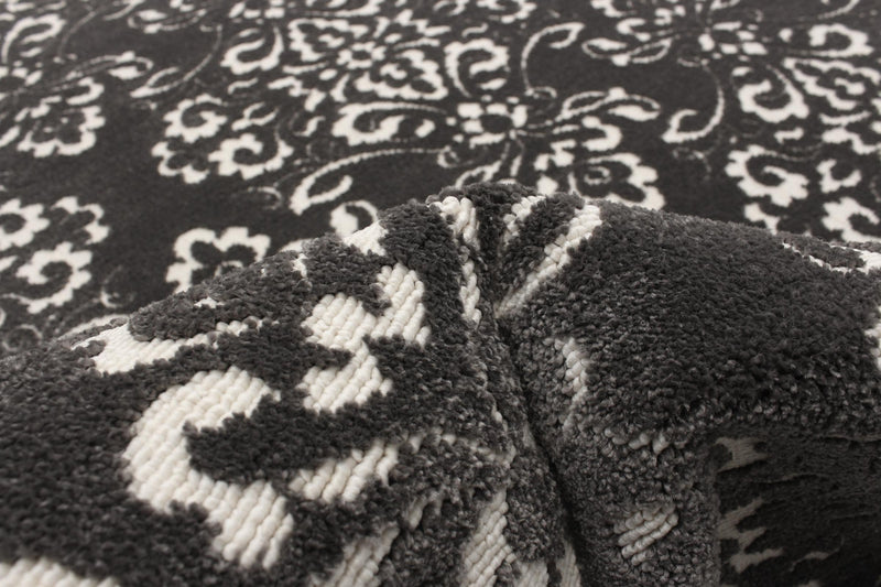 Caledonia Grey 3'11\" x 5'7\" Area Rug