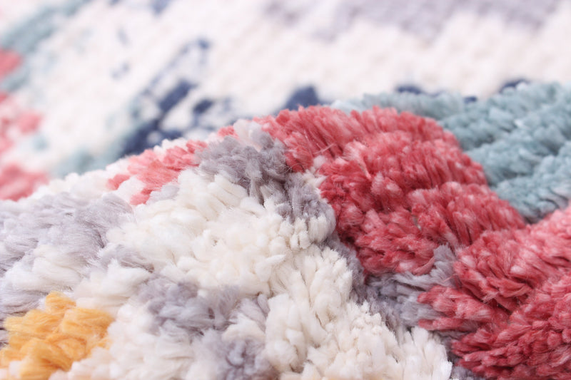 Paloma Casa White Area Rug - 6'7\" x 9'6\"