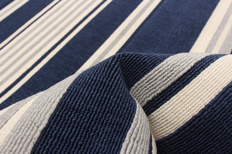 Talya Navy 4'7\" x 6'7\" Area Rug