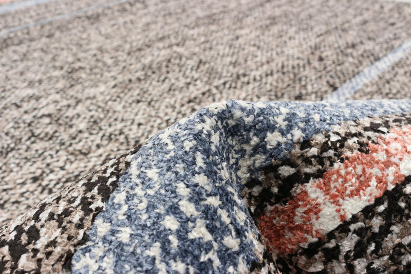 Vera Earth Taupe/Ivory Area Rug - 5'2\" x 7'5\"