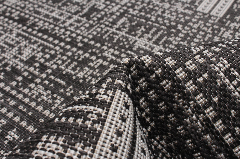 Joni Black Area Rug - 2'2\" X 3'11\" 