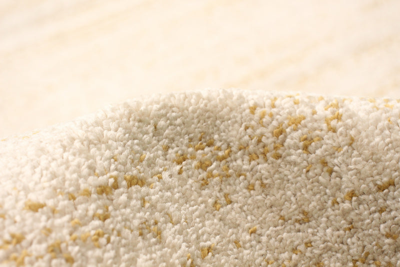 Aya Ivory-Red Area Rug - 5'3\" x 7'3\"