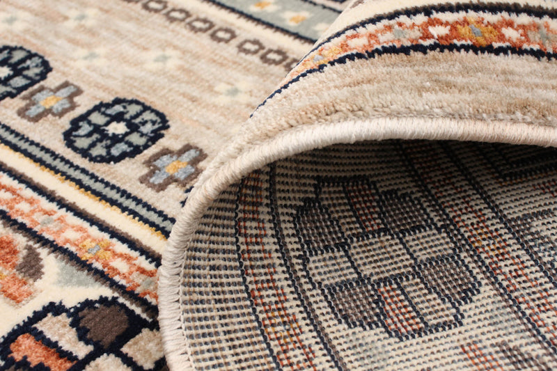 Quincy Taupe Area Rug - 7'10\" x 10'2\"