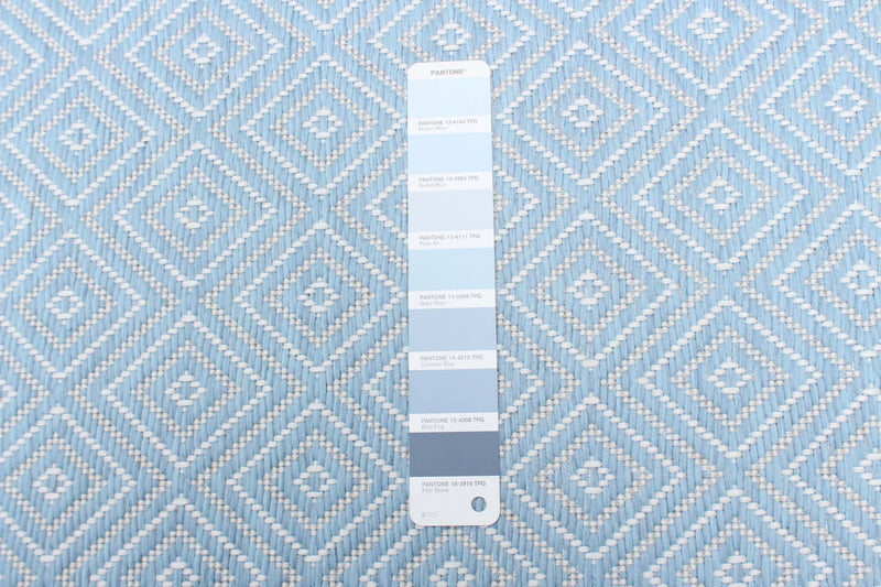 Neisha Diamond Light Blue Rug 6'7\" X 9'6\" Area Rug
