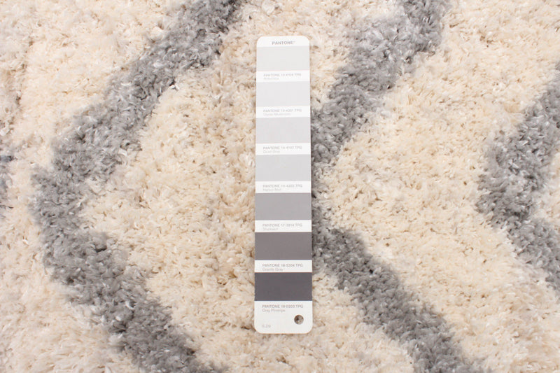 Miah Cream Area Rug - 3'11\" x 5'7\"