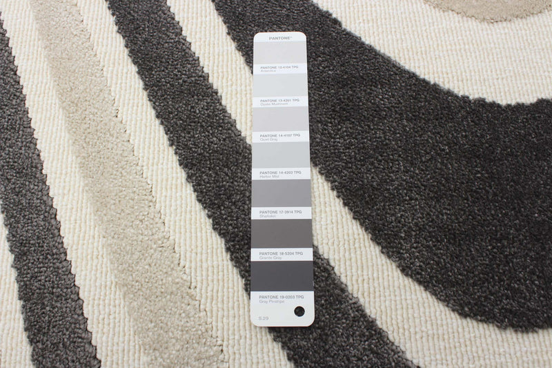 Nikkos Taupe 5'3\" x 7'7\" Area Rug