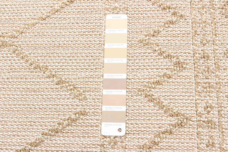 Balbina Taupe Area Rug - 4'0\" x 6'0\"