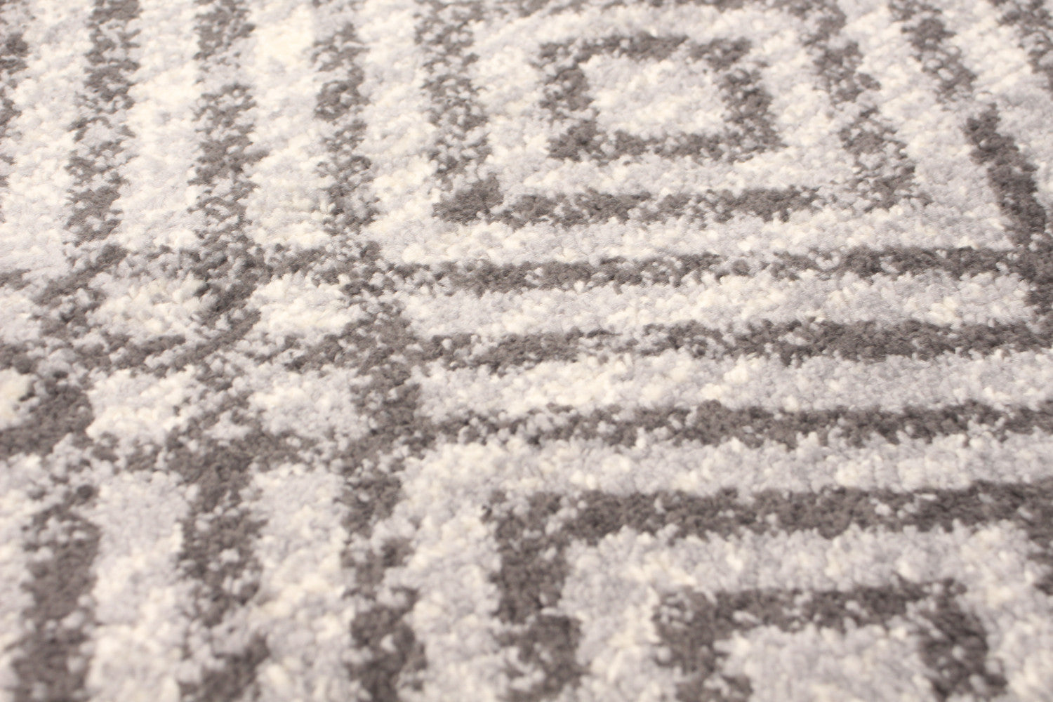 Electra Anthracite Area Rug - 5'3