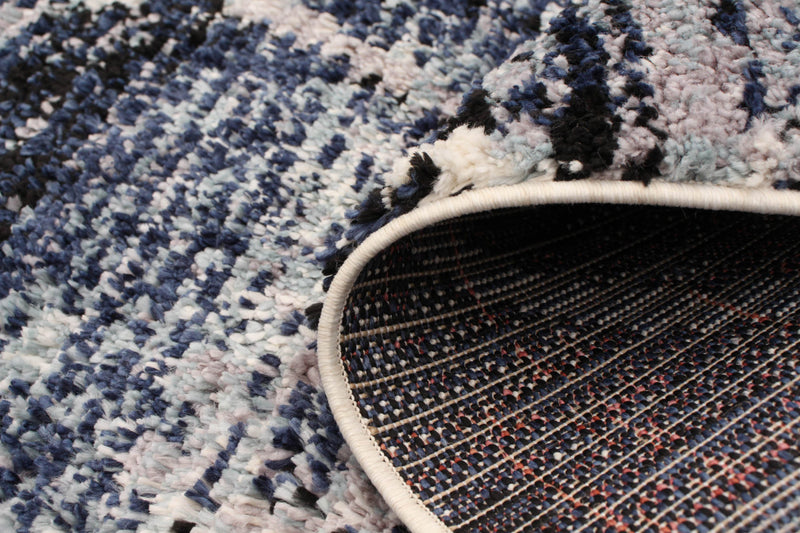 Makondo Abstract Blue Area Rug - 5'3\" x 7'3\"