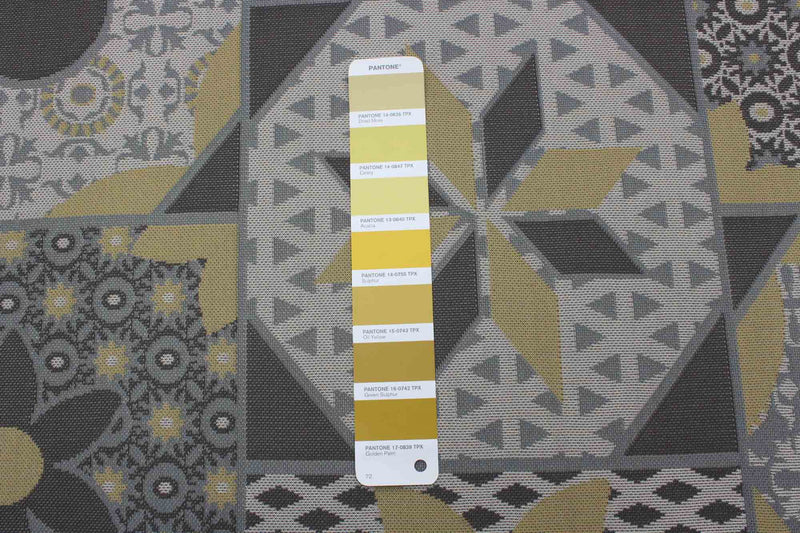 Bellezza Grey 2'2\" x 5'0\" Area Rug