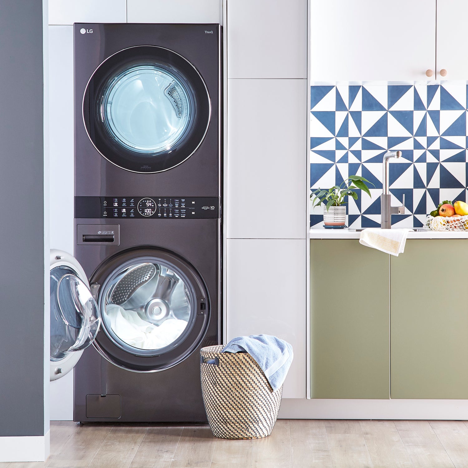 LG Dryer Front-Load High-Efficiency Steam