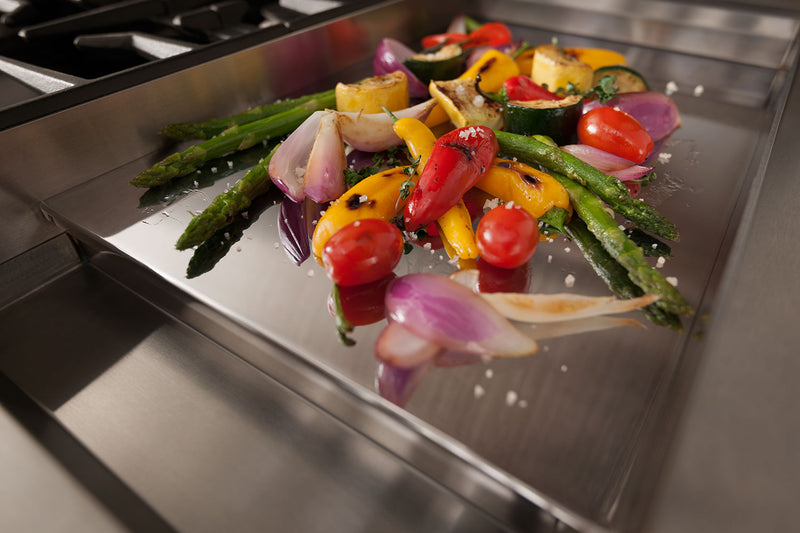 KitchenAid 48\" Commercial-Style Gas Cooktop with Grill – KGCU484VSS