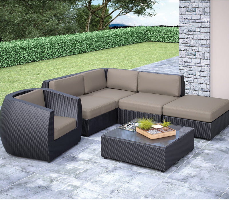 Seattle Sectional, Table and Chair Set