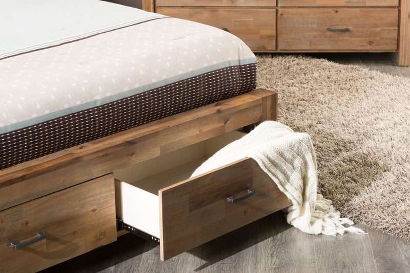 Acadia 7-Piece Queen Storage Bedroom Package