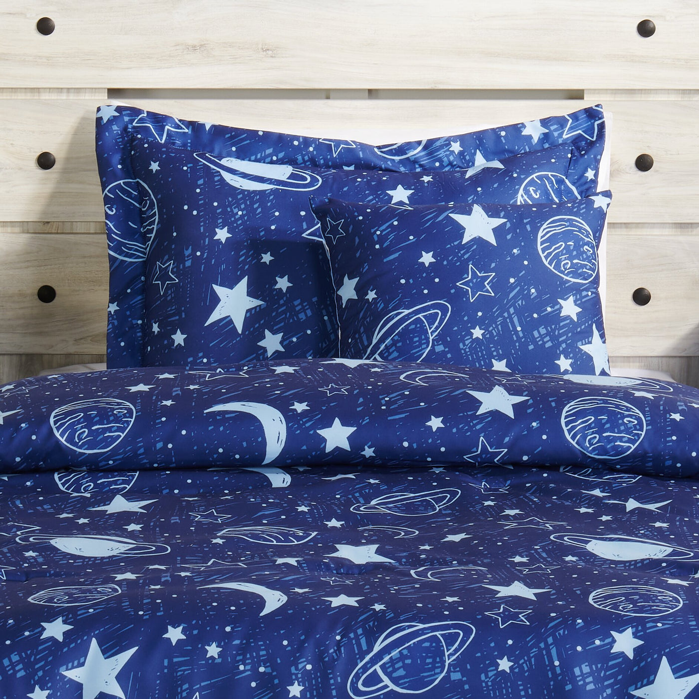 New clearance comforter set