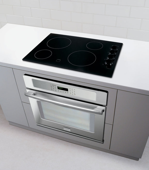 Frigidaire Gallery 30\" Electric Cooktop – Black