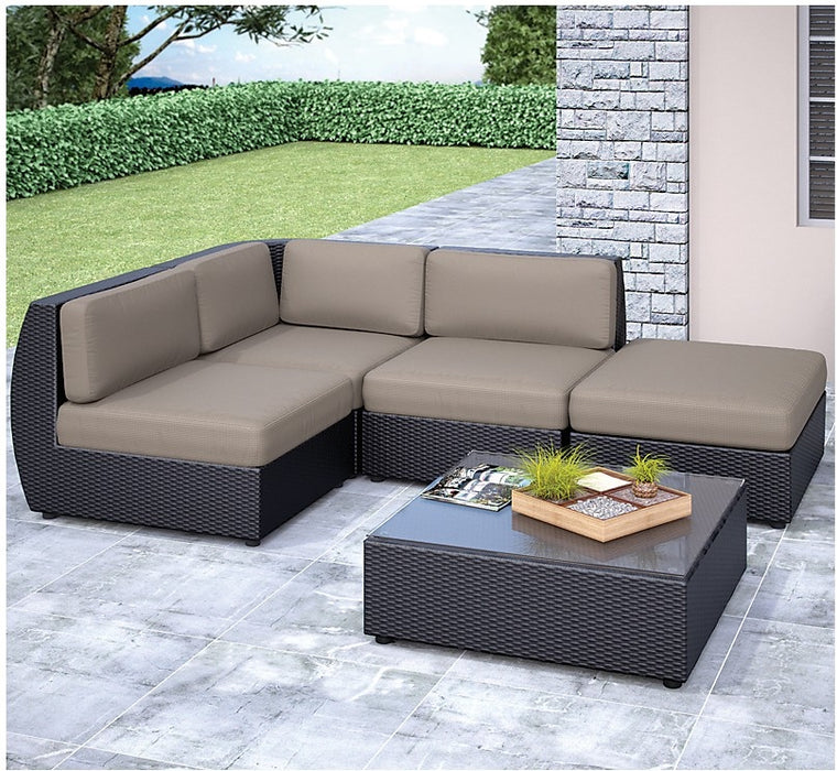 Seattle Sectional and Table Set