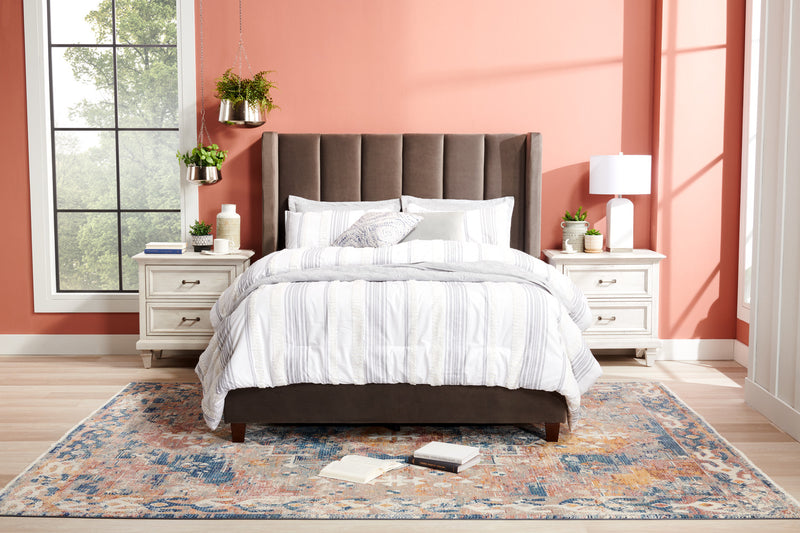 Reid Upholstered Wingback Bed in Grey Velvet Fabric, Tufted - Queen Size