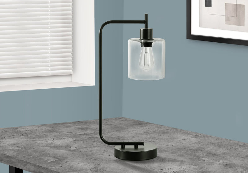20\" Black Metal Table Lamp with USB Charging