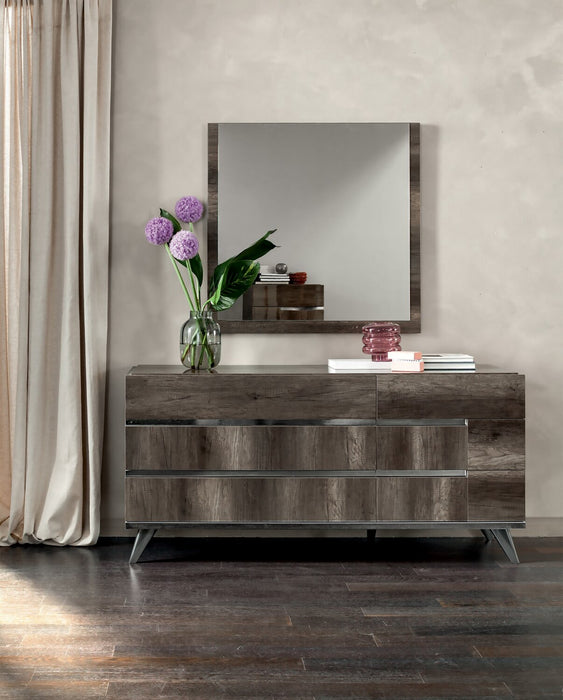 Gino 6pc Bedroom Set with Panel Bed, Dresser, Mirror & Nightstand - Made in Italy, Modern, Brown - King Size