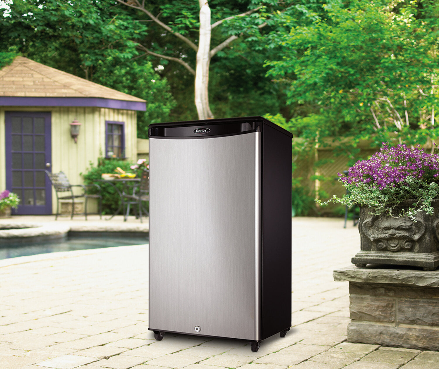 Danby Single-Door Outdoor Mini Fridge Spotless