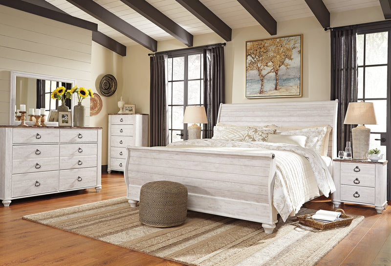 Willowton Sleigh Bed with Headboard & Frame, Whitewash - King Size