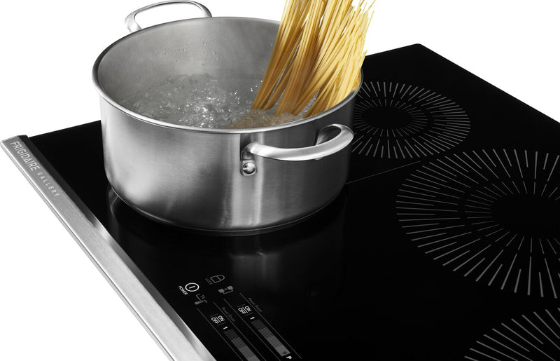Frigidaire Gallery 30\" 4-Element Induction Cooktop - Black - GCCI3067AB