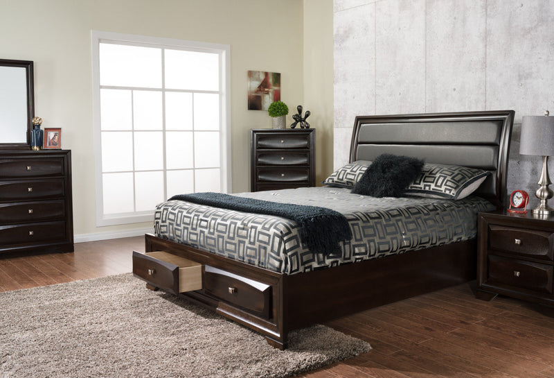 Jaxon 4-Piece King Storage Bed and Chest Package