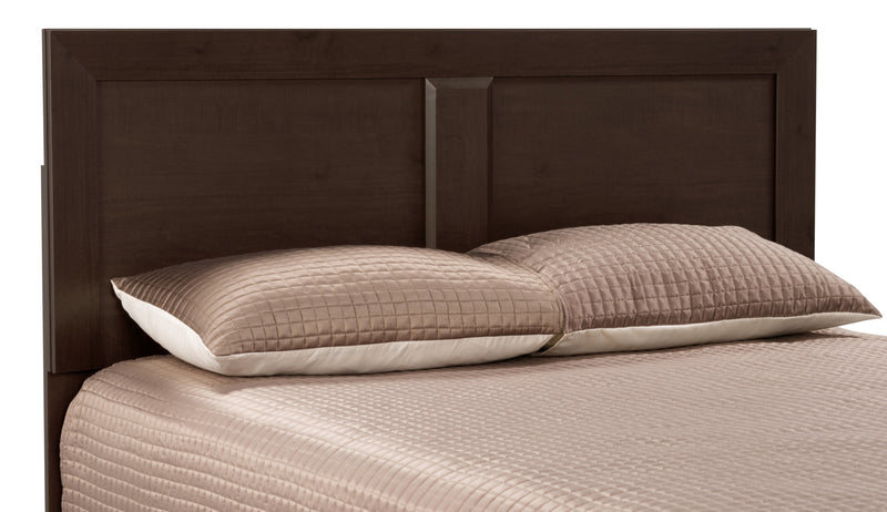 Yorkdale 4-Piece Queen Bed and Chest Package